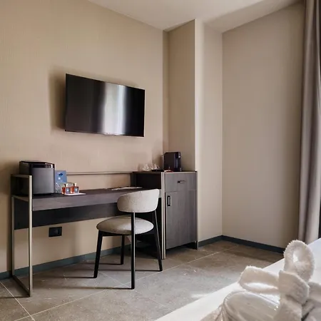 Galleria The Smart Boutique Aparthotel By Ospitami-2