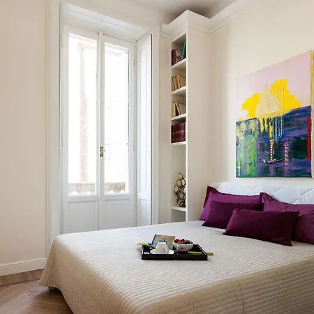 House Of Art Giovio-2
