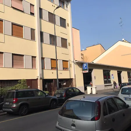 Milano Center White-2