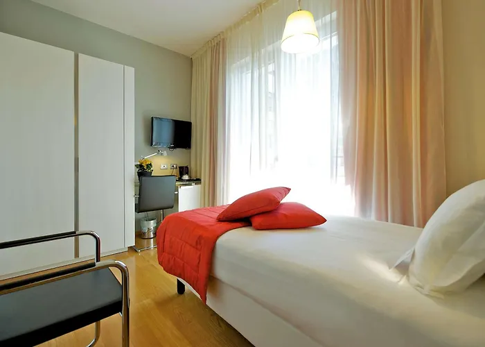 Hotéis quatro estrelas de Milão