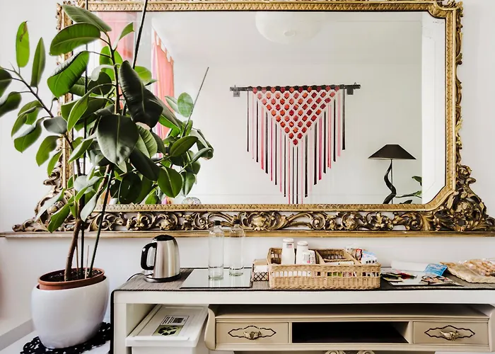 My Place Suite Apartment - Milano Navigli