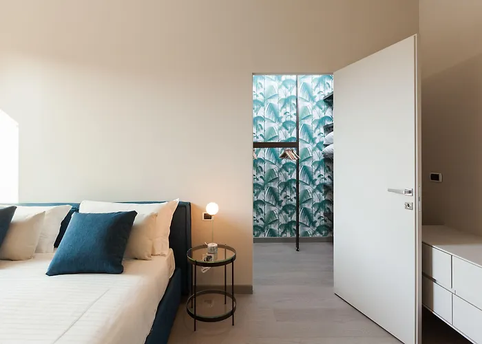 Easyhomes-Duomo Suites & Apartments Milão