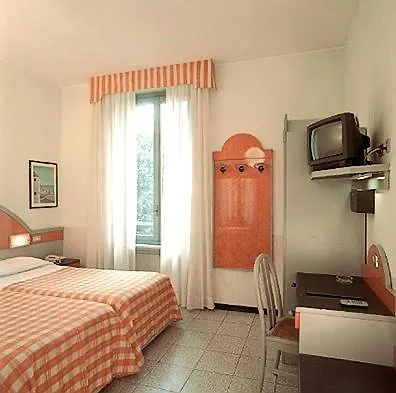 Hotel Mazzini Letojanni
