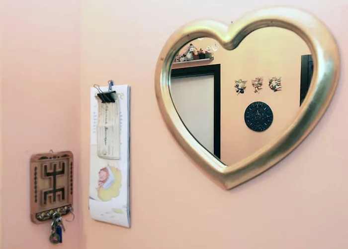 Room, 200M Subway, Navigli Area, Free Park, 10Min Center, No Fee, Shared Bath And Kitchen Milão