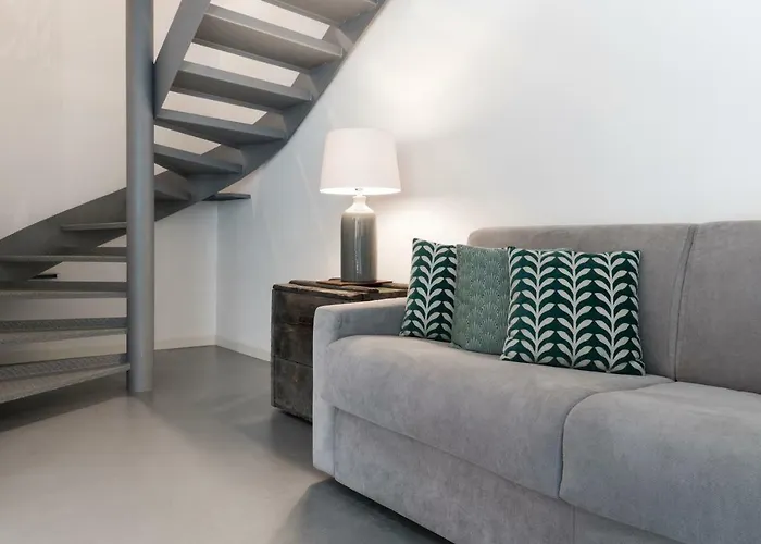 Luxury Apartments Fioravanti Milan